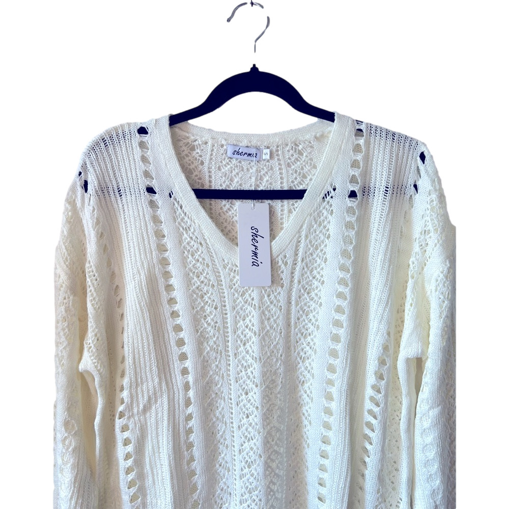 NWT Women’s Ivory crocheted blouse Size Small - Picture 2 of 6